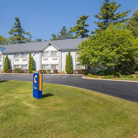 Comfort Inn Traverse City Exterior photo